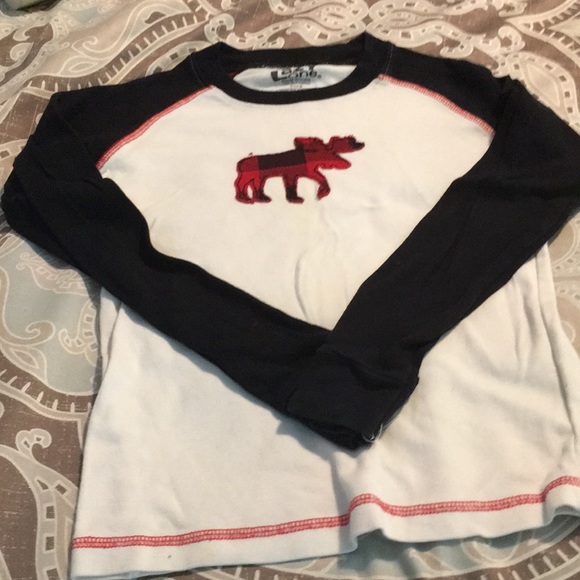 Host pick ⭐️- Super adorable girls cabin moose pajama set- size 8 - Picture 2 of 7